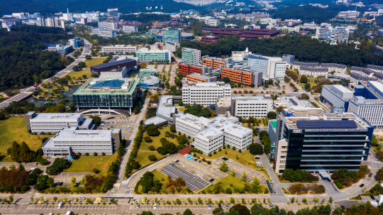 출연연이 집적해 있는 대전의 대덕특구 전경